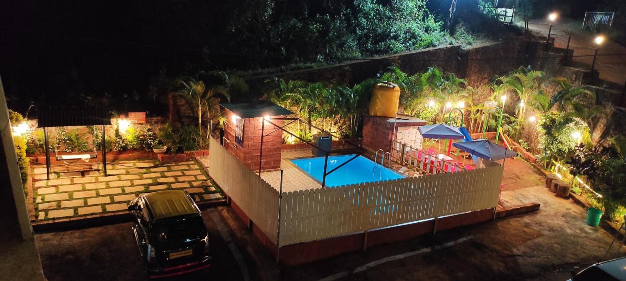 Hotel Green Exotica Mahabaleshwar Bagian luar foto